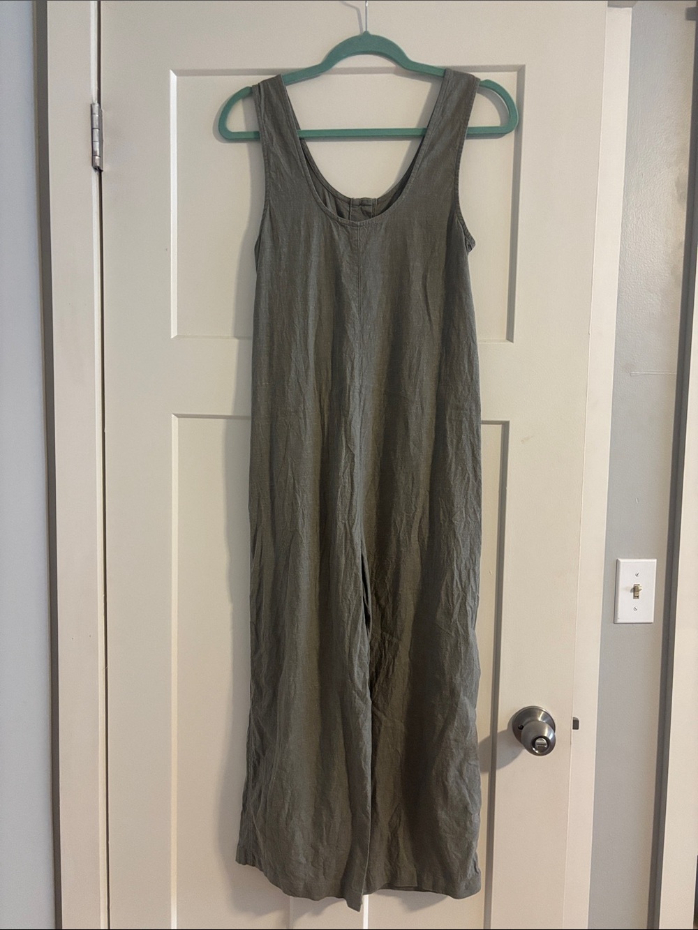 Marine Layer XS Sydney Jumpsuit in Sage - Picture 3 of 4